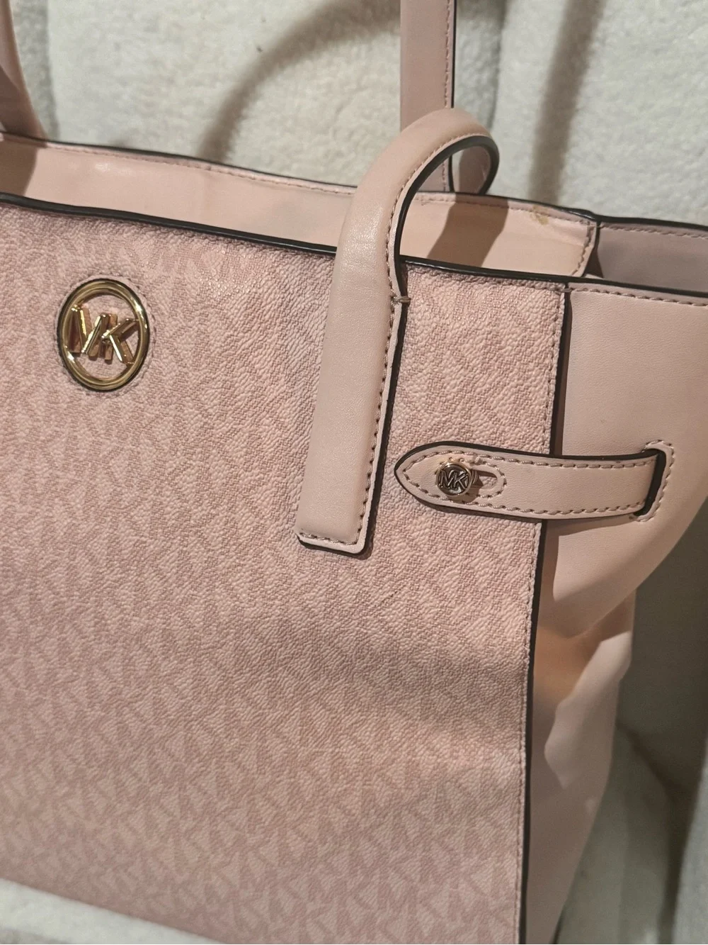 Michael Kors Carmen Large North South Zip Tote (blush pink) - Picture 8 of 13